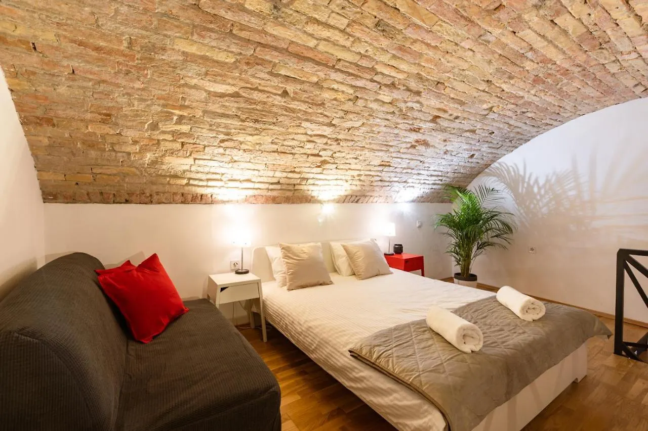 Modern Stylish Apartment @ Superb Central Location Budapest