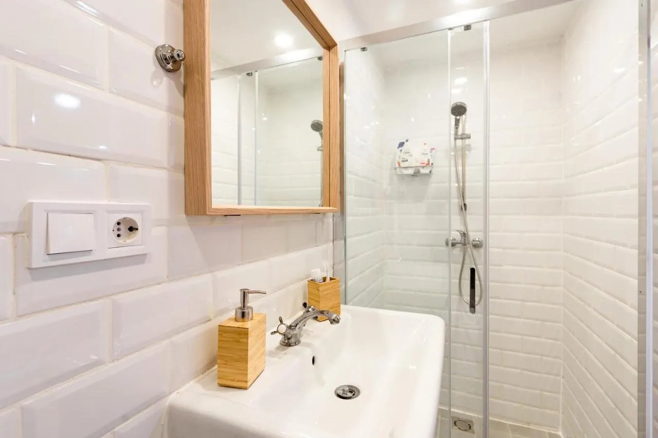 Modern Stylish Apartment @ Superb Central Location Budapest
