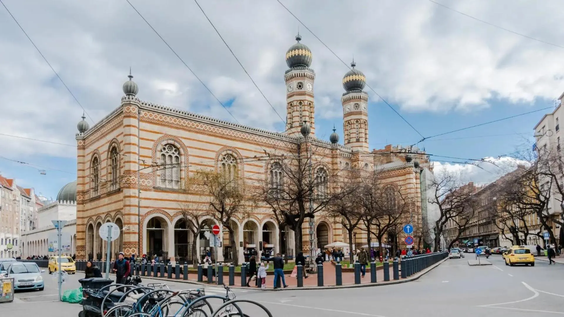 Modern Stylish Apartment @ Superb Central Location Budapest Hungary